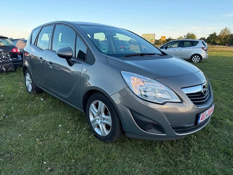 Gebraucht Opel Meriva 120 PS (88 kW) 2014 Braun Van / Kleinbus