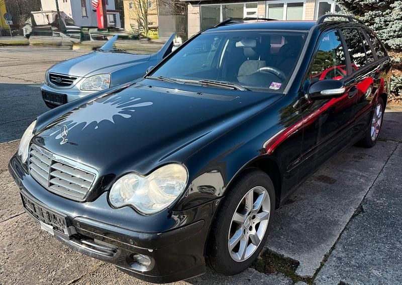 Gebraucht Mercedes C200 163 PS (119 kW) 2004 Schwarz Kombi