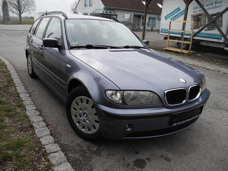 Gebraucht BMW 316 115 PS (84 kW) 2003 Grau Kombi