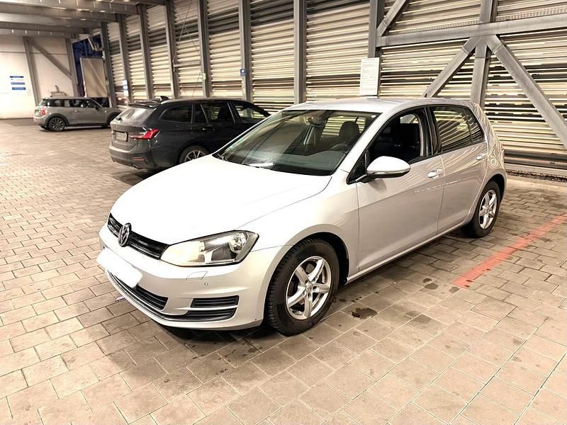 Gebraucht VW Golf VII 116 PS (85 kW) 2014 Silber Kleinwagen