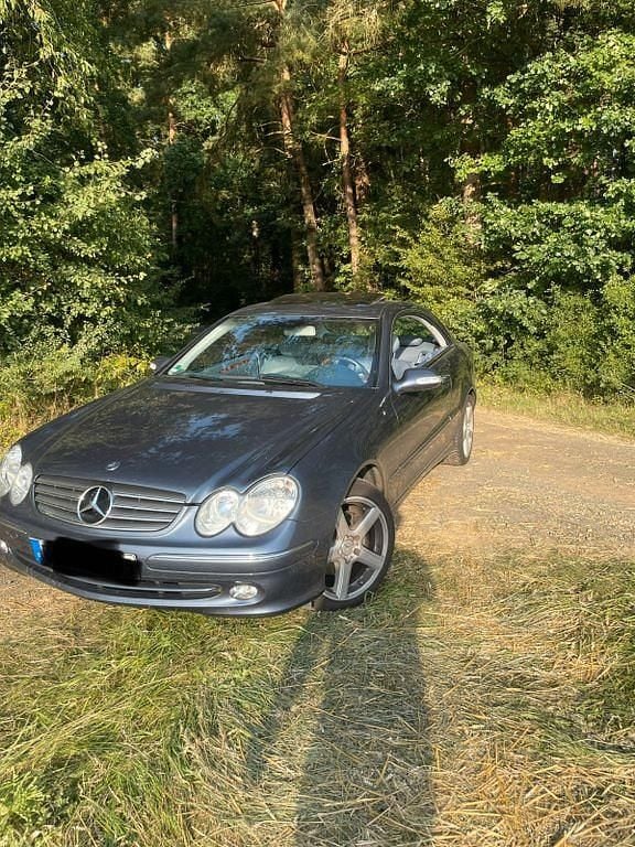 Gebraucht Mercedes CLK240 Elegance 170 PS (125 kW) 2003 Coupé