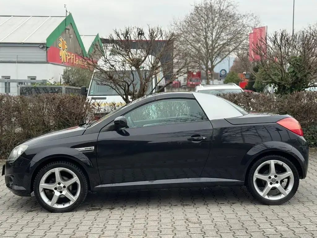 Gebraucht Opel Tigra Sport 90 PS (66 kW) 2005 Schwarz Cabrio