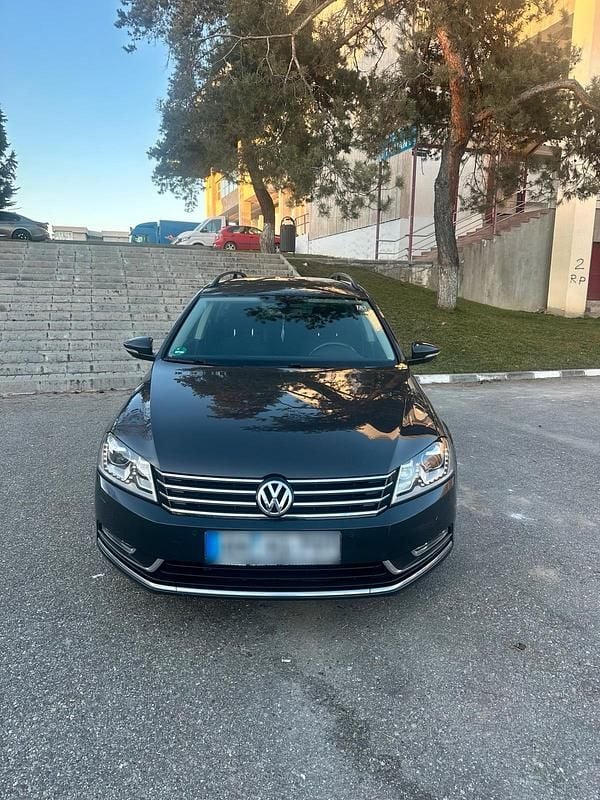 Gebraucht VW Passat 170 PS (125 kW) 2012 Grün Kombi
