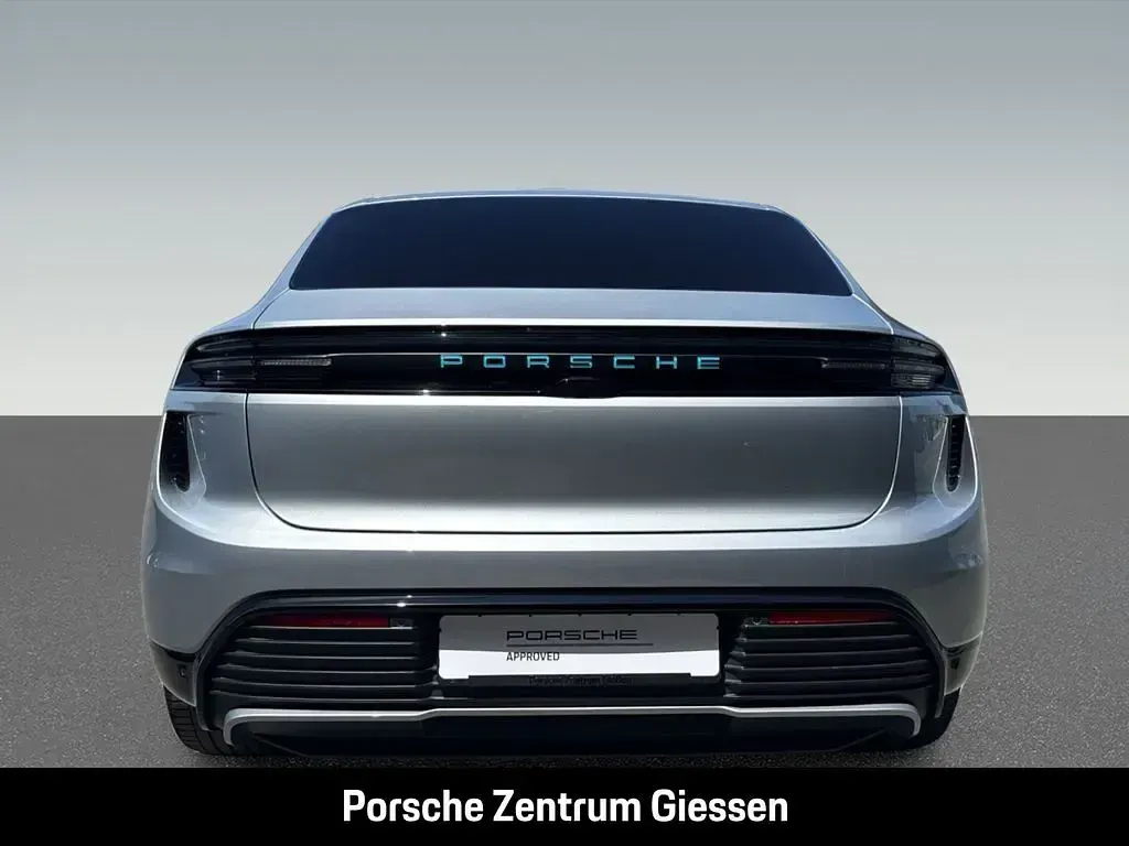 Gebraucht Porsche Macan 469 kW (639 PS) 2025 Silber SUV