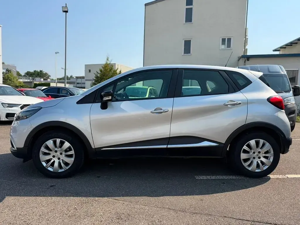 Gebraucht Renault Captur 120 PS (88 kW) 2015 Silber SUV