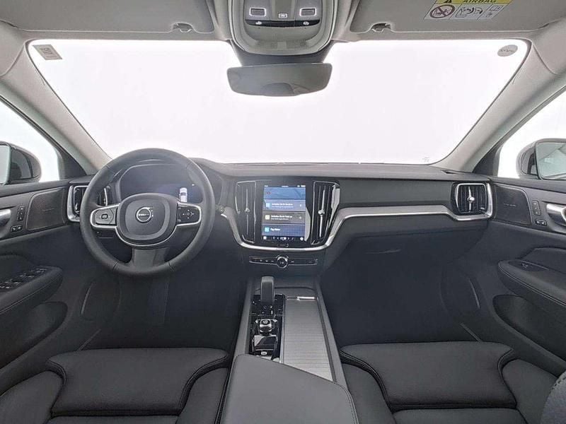Gebraucht Volvo V60 CC Plus 197 PS (144 kW) 2023 Schwarz Kombi