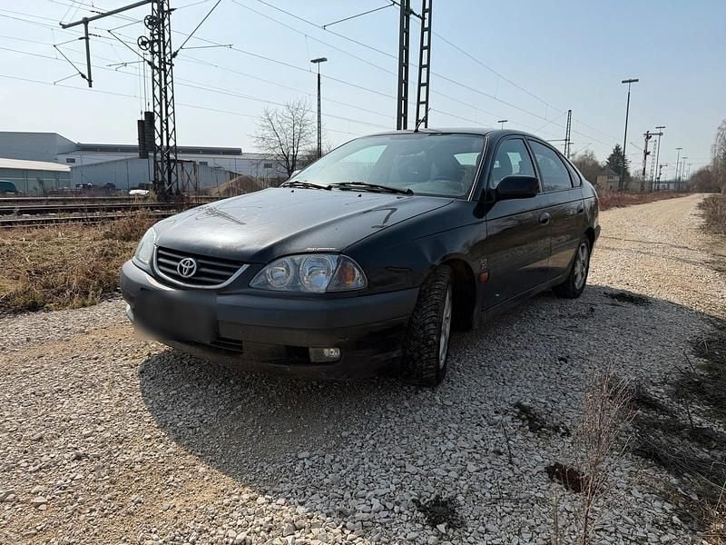 Gebraucht Toyota Avensis 150 PS (110 kW) 2001 Schwarz Limousine