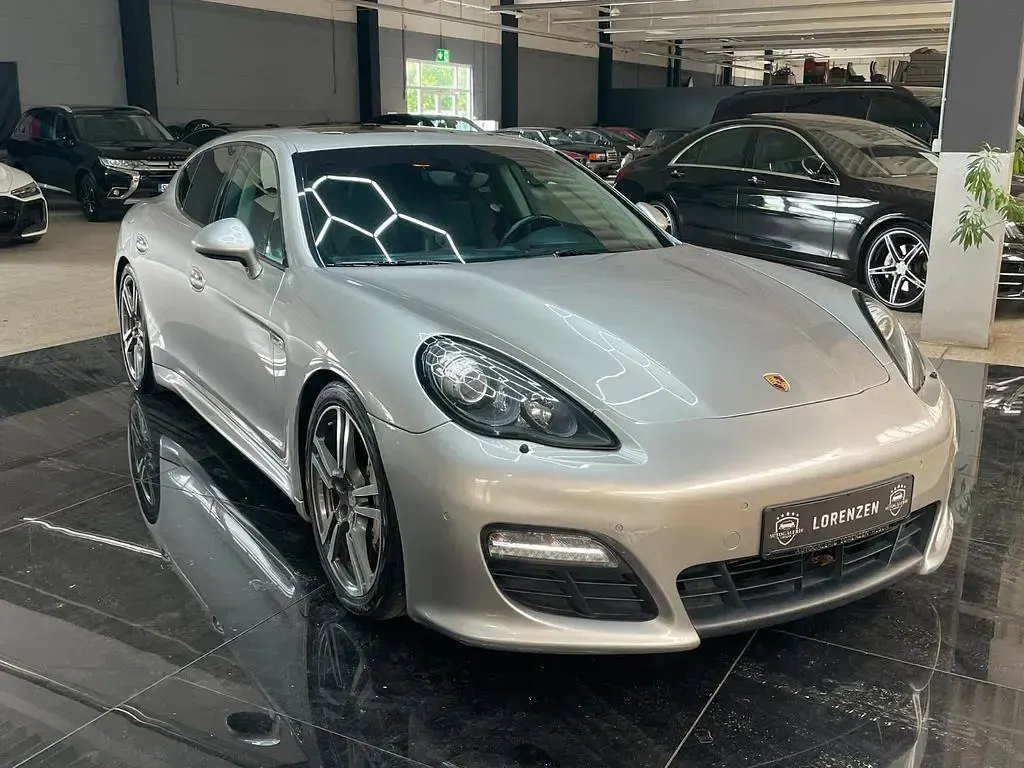 Gebraucht Porsche Panamera 4S 400 PS (294 kW) 2012 Silber Kleinwagen