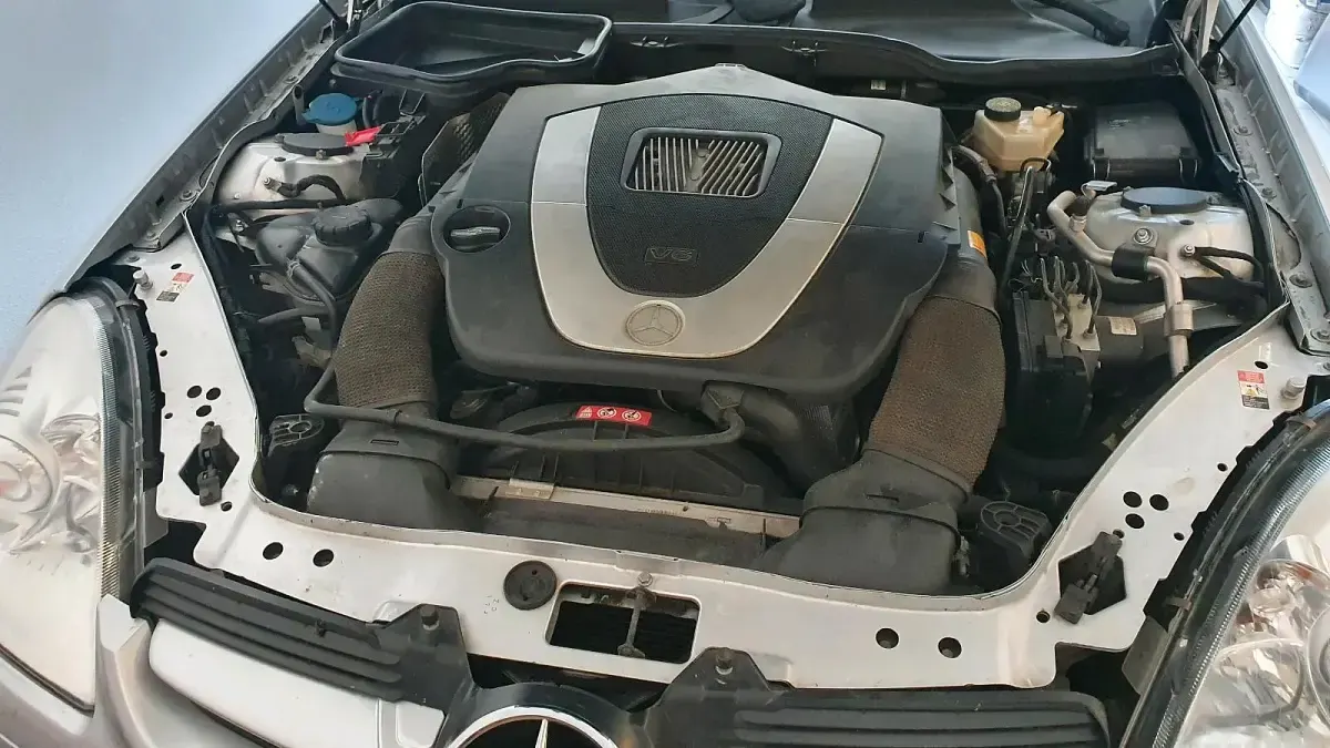 Gebraucht Mercedes SLK350 272 PS (200 kW) 2004 Silber Cabrio