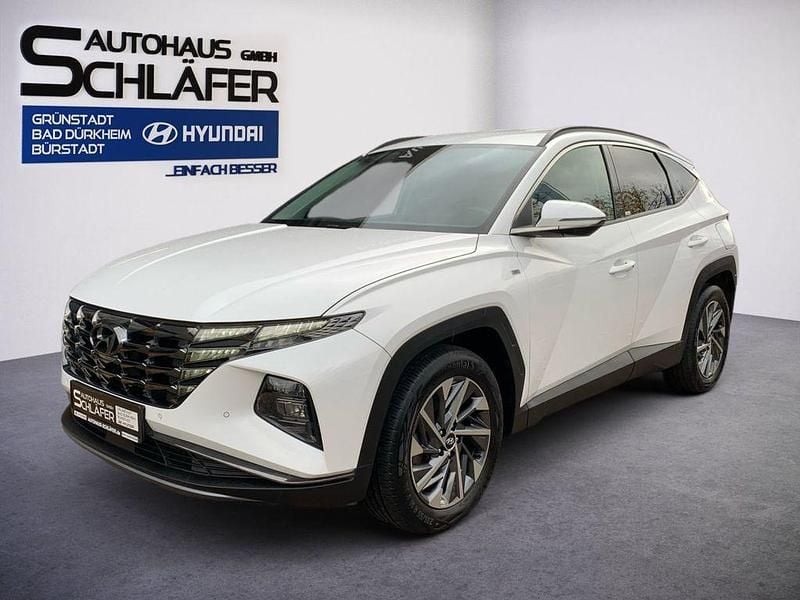 Polar white / sol Gebraucht 2021 Hyundai Tucson Trend SUV | 24.680 € (Fairer Preis) - Bild 1/4