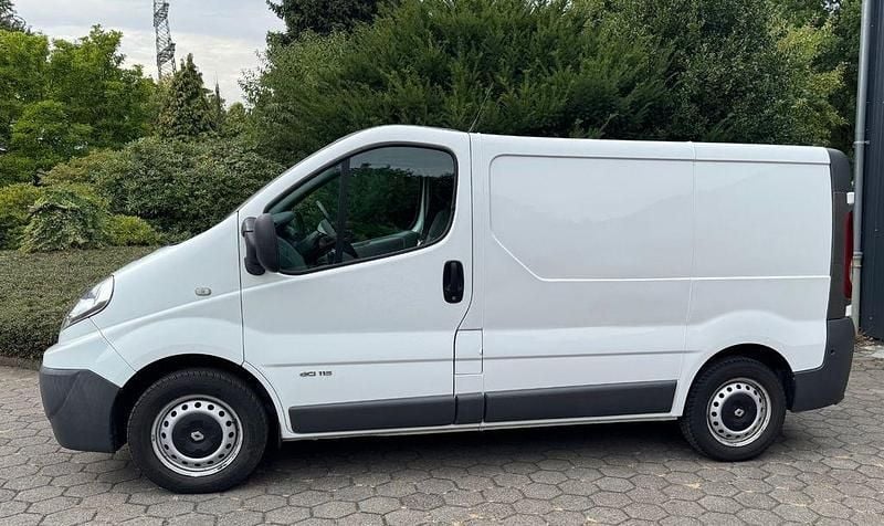 Weiß Gebraucht 2008 Renault Trafic Van | 5.500 € (Guter Preis) - Bild 1/4
