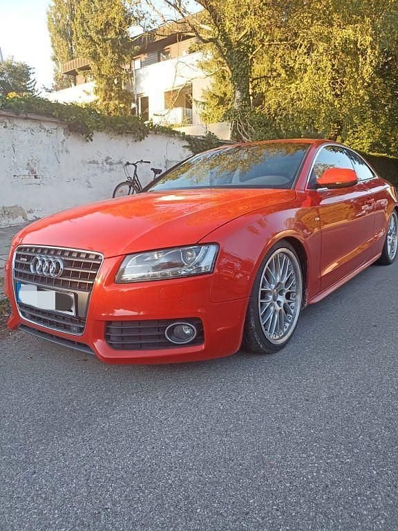 Rot Gebraucht 2010 Audi A5 Ambiente Coupé | 9.999 € (Fairer Preis) - Bild 1/4