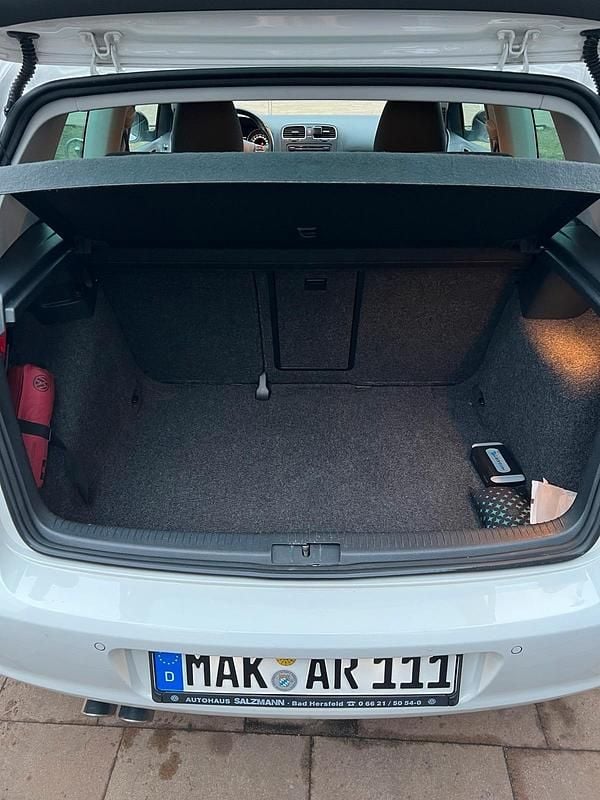 Gebraucht VW Golf VI Style 122 PS (89 kW) 2011 Weiß Kleinwagen