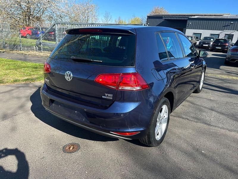 Gebraucht VW Golf VII Comfortline 86 PS (63 kW) 2014 Blau Limousine