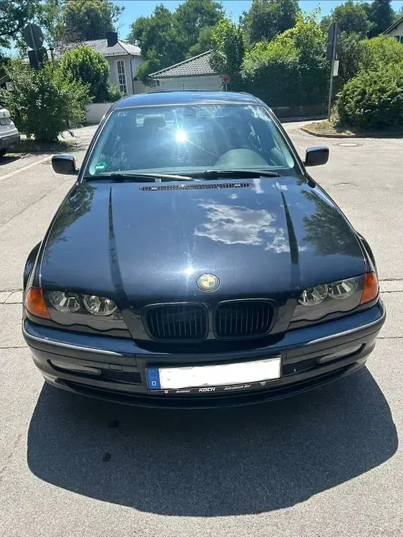 Gebraucht BMW 320 150 PS (110 kW) 1998 Schwarz Limousine