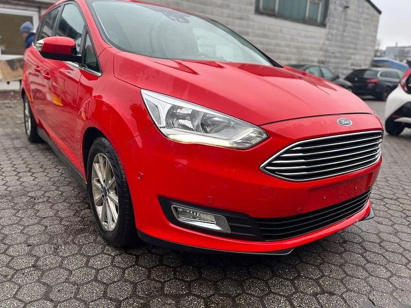 Gebraucht Ford Grand C-Max Titanium 120 PS (88 kW) 2015 Rot Van / Kleinbus