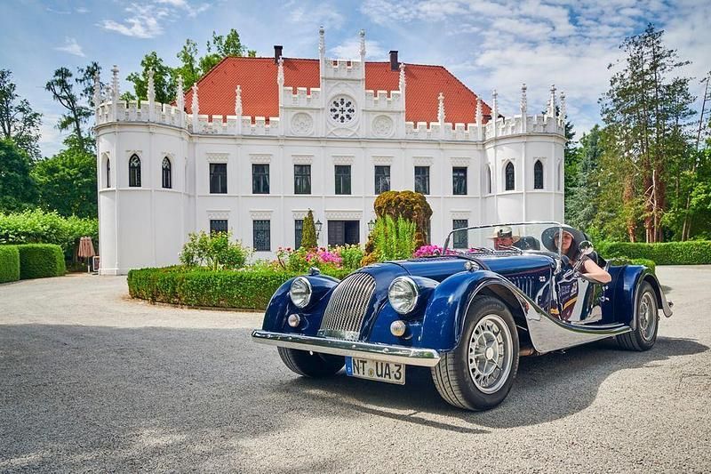 Blau Gebraucht 2001 Morgan Plus 8 Cabrio | 45.000 € - Bild 1/4