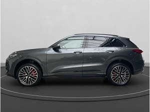 Neu Audi SQ5 367 PS (269 kW) 2026 Grau (daytonagrau) SUV