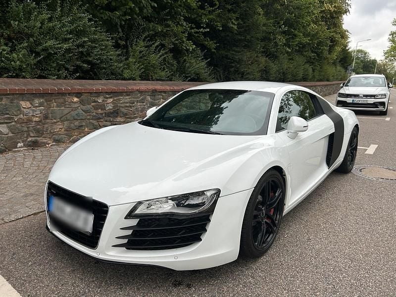 Weiß Gebraucht 2008 Audi R8 Coupé Coupé | 49.500 € - Bild 1/4