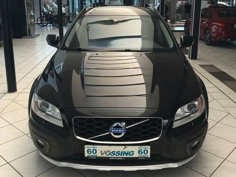 Gebraucht Volvo XC70 Momentum 181 PS (133 kW) 2016 Schwarz Kombi
