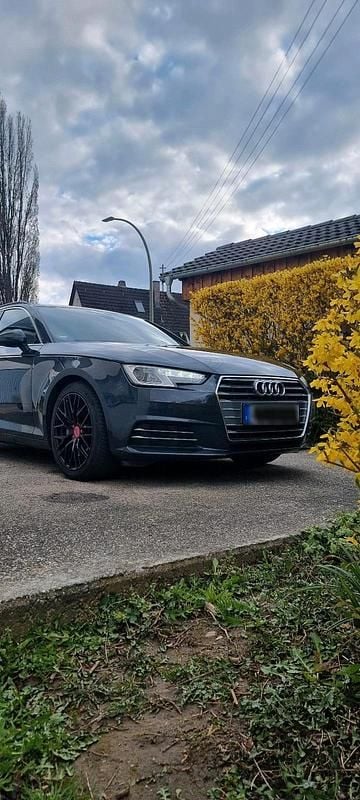 Gebraucht Audi A4 190 PS (139 kW) 2018 Grau Kombi