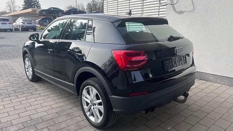 Gebraucht Audi Q2 Design 150 PS (110 kW) 2017 Schwarz SUV