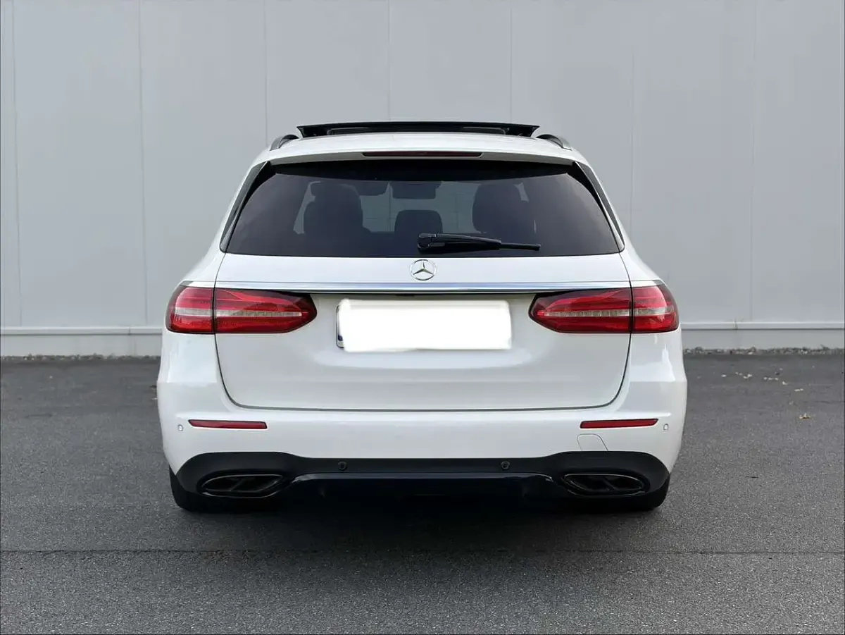 Gebraucht Mercedes E43 AMG AMG 401 PS (294 kW) 2017 Weiß Kombi