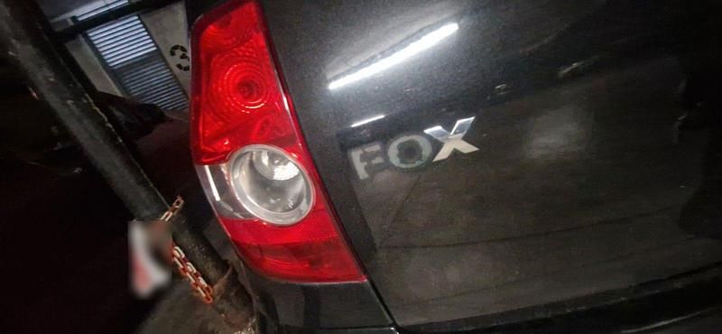 Gebraucht VW Fox 75 PS (55 kW) 2007 Schwarz Kleinwagen