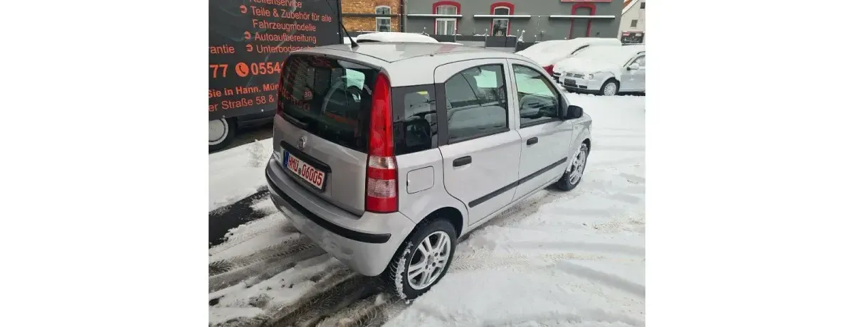 Używany Fiat Panda 60 KM (44 kW) 2009 Srebrny Hatchback