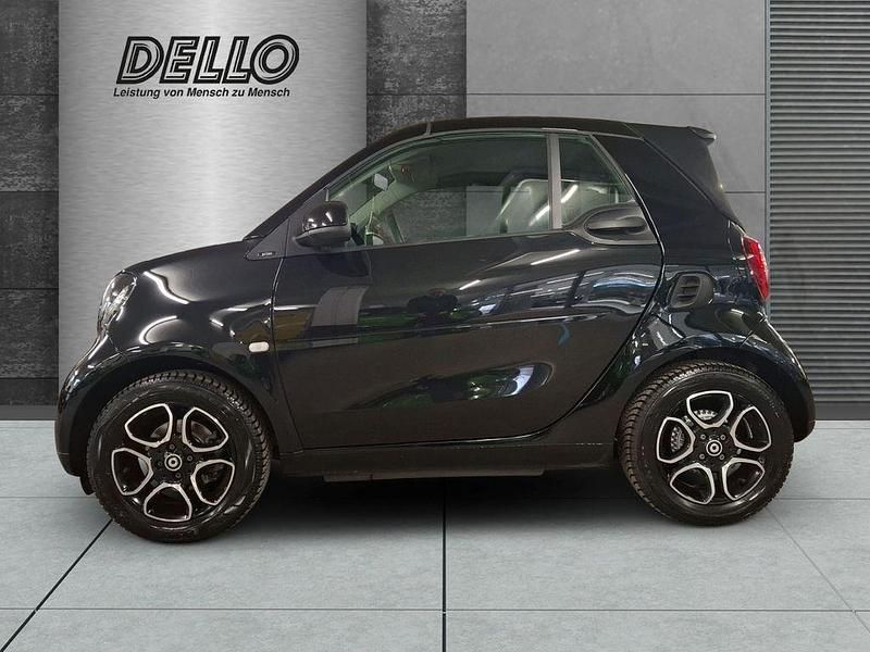Gebraucht Smart ForTwo Cabrio Prime 71 PS (52 kW) 2019 Tridion sicherheitszelle in bl Cabrio