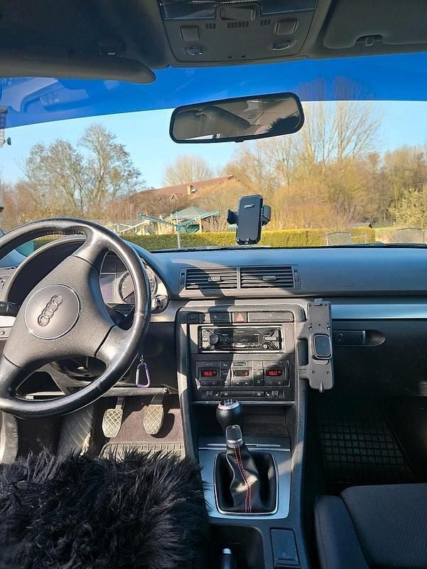 Gebraucht Audi A4 150 PS (110 kW) 2002 Blau Limousine