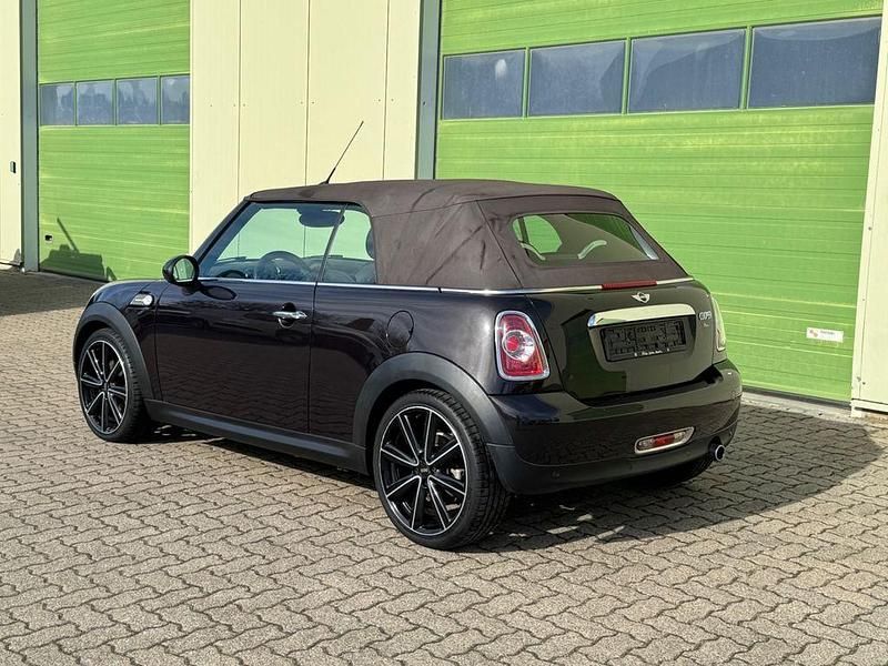 Gebraucht Mini Cooper Cabriolet 122 PS (89 kW) 2012 Braun Cabrio