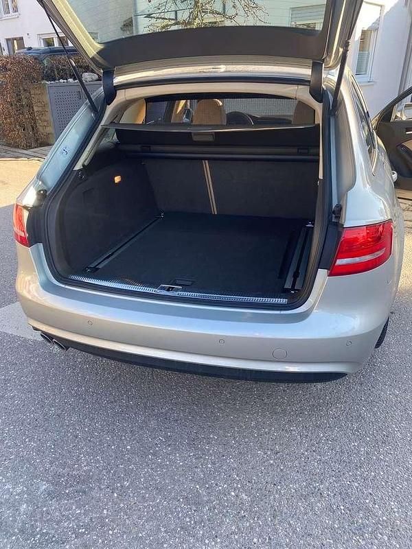 Gebraucht Audi A4 Ambiente 150 PS (110 kW) 2014 Beige Kombi