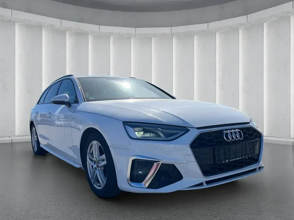 Gebraucht Audi A4 S-Line 204 PS (150 kW) 2022 Weiss Kombi