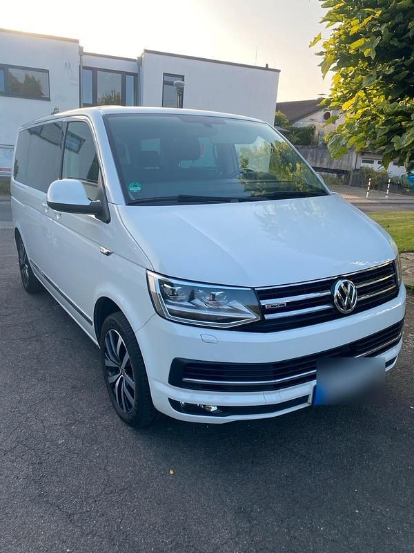 Weiß Gebraucht 2017 VW T6 Generation Six Van | 28.000 € (Superpreis) - Bild 1/4