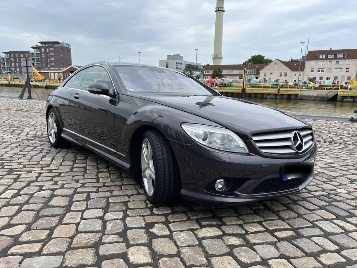 Gebraucht Mercedes CL500 AMG 387 PS (284 kW) 2006 Grau Coupé