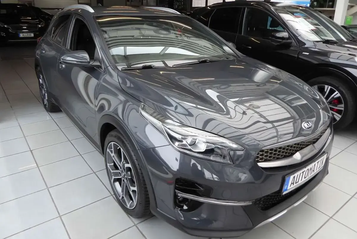 Gebraucht Kia XCeed Xdition 140 PS (102 kW) 2021 Grau SUV