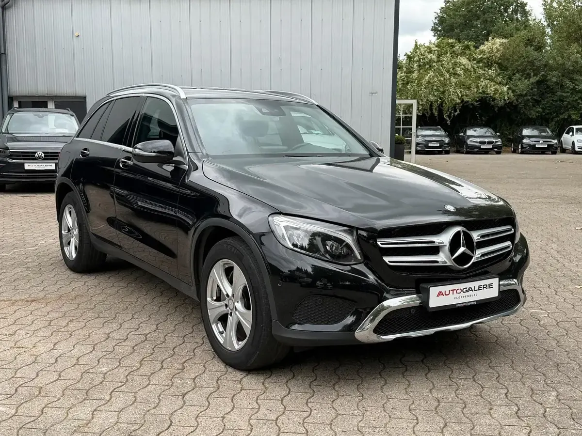 Gebraucht Mercedes GLC220 Exclusive 170 PS (125 kW) 2016 Schwarz SUV