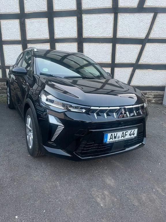 Schwarz Gebraucht 2025 Mitsubishi ASX Plus SUV | 26.690 € - Bild 1/4