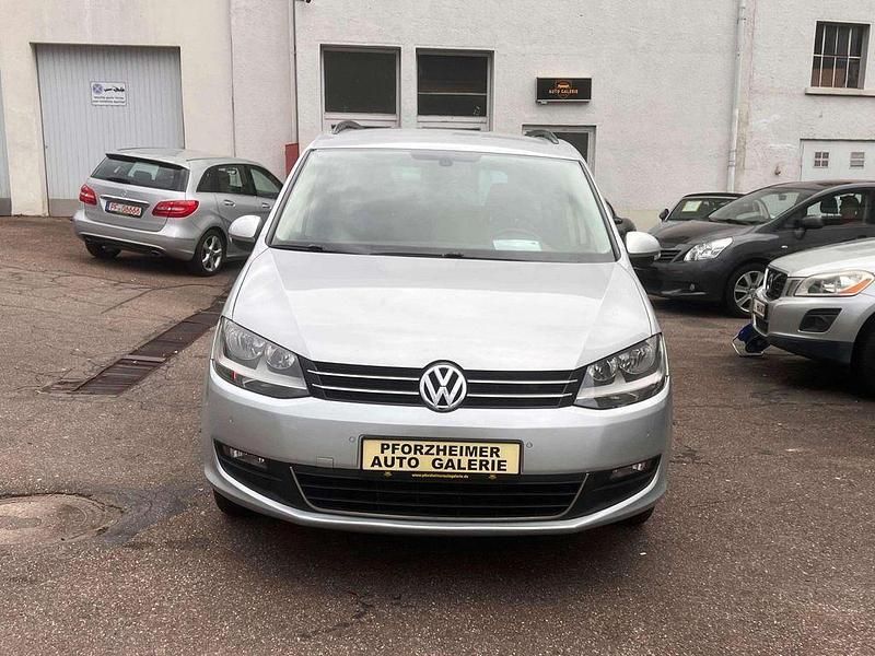 Gebraucht VW Sharan Comfortline 140 PS (102 kW) 2011 Grau Van / Kleinbus