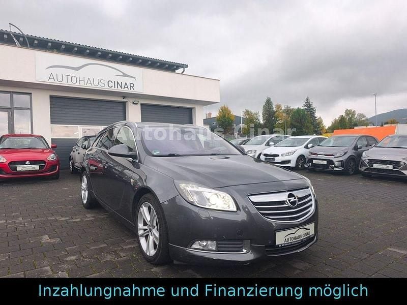 Grau Gebraucht 2011 Opel Insignia OPC Kombi | 4.990 € (Guter Preis) - Bild 1/4