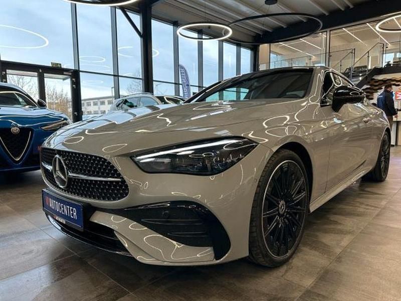 Gebraucht Mercedes 300 281 PS (206 kW) 2024 Alpingrau Coupé