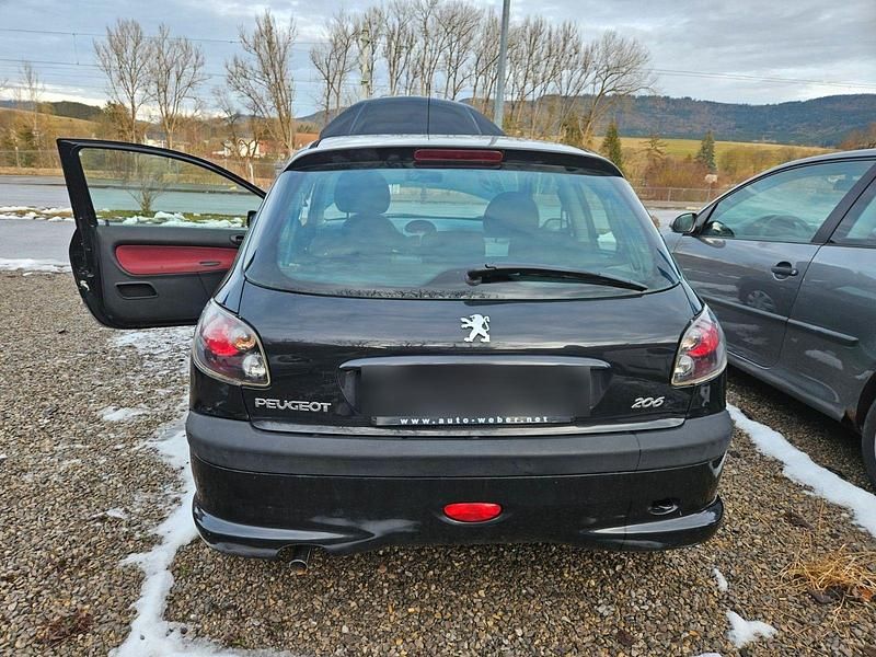 Gebraucht Peugeot 206 Quiksilver 88 PS (64 kW) 2005 Schwarz Limousine