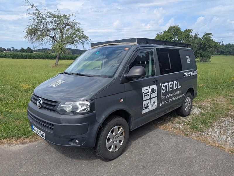 Grau Gebraucht 2015 VW T5 Van | 21.199 € - Bild 1/4