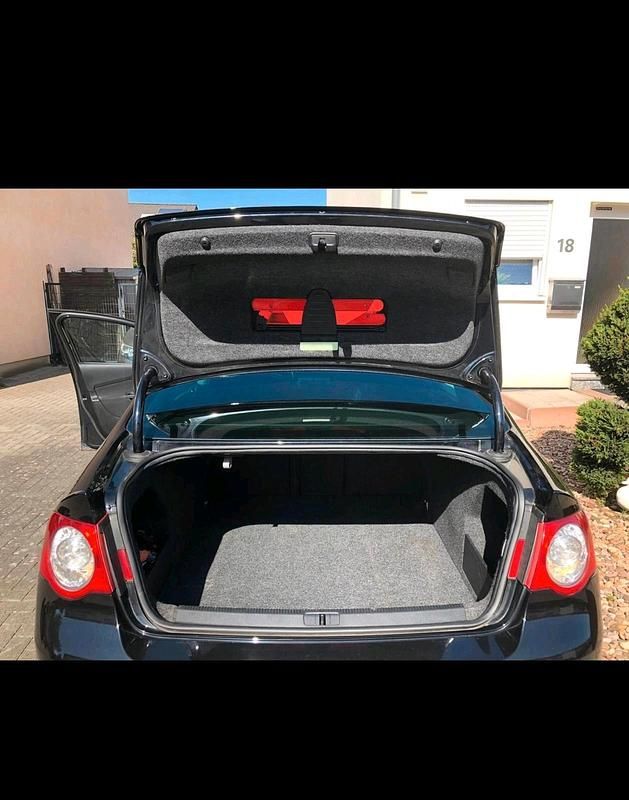 Gebraucht VW Passat 140 PS (102 kW) 2024 Schwarz Kombi