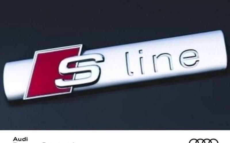 Gebraucht Audi A4 S-Line 136 PS (100 kW) 2023 Grau Kombi