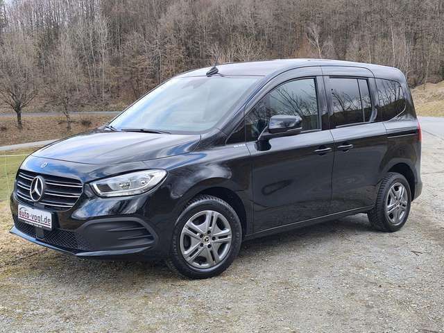 Gebraucht 2022 Mercedes T180 Style Van / Kleinbus | 24.900 € (Guter Preis) - Bild 1/4