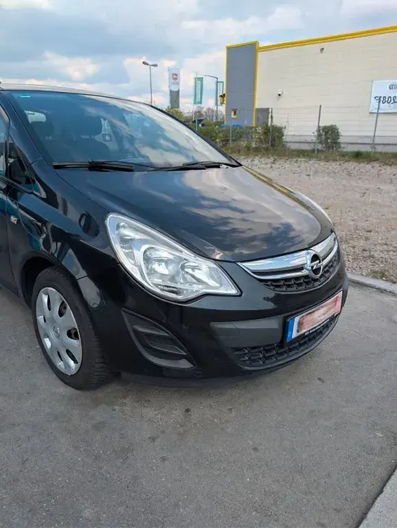 Gebraucht Opel Corsa Active 86 PS (63 kW) 2013 Schwarz Kleinwagen