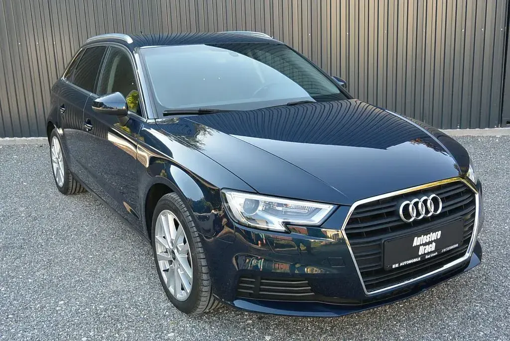 Gebraucht Audi A3 Ambiente 110 PS (80 kW) 2016 Blau Limousine
