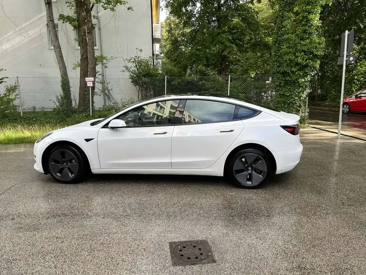 Usado Tesla Model 3 258 kW (351 CV) 2022 Berlina
